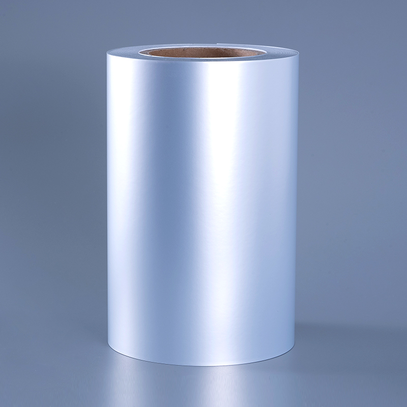 Pellicola autoadesiva in pellicola di poliestere argento opaco premium da 50 mic con adesivo acrilico solvente resistente all'alcool e alle alte temperature