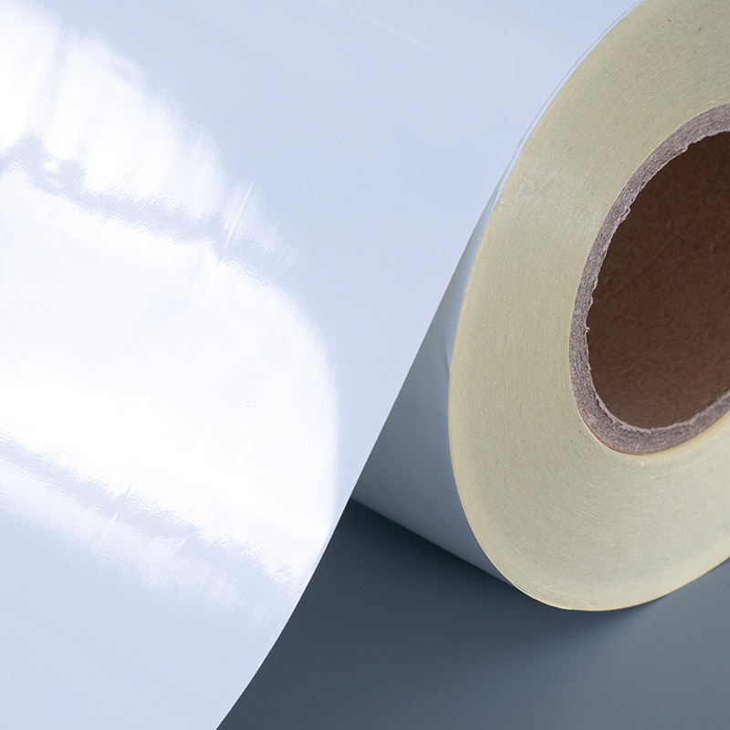 Etichetta autoadesiva in pellicola di poliestere bianca lucida da 50 mic con adesivo rimovibile resistente all'alcool e alle alte temperature