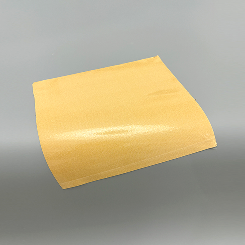 Materia prima per bendaggi adesivi