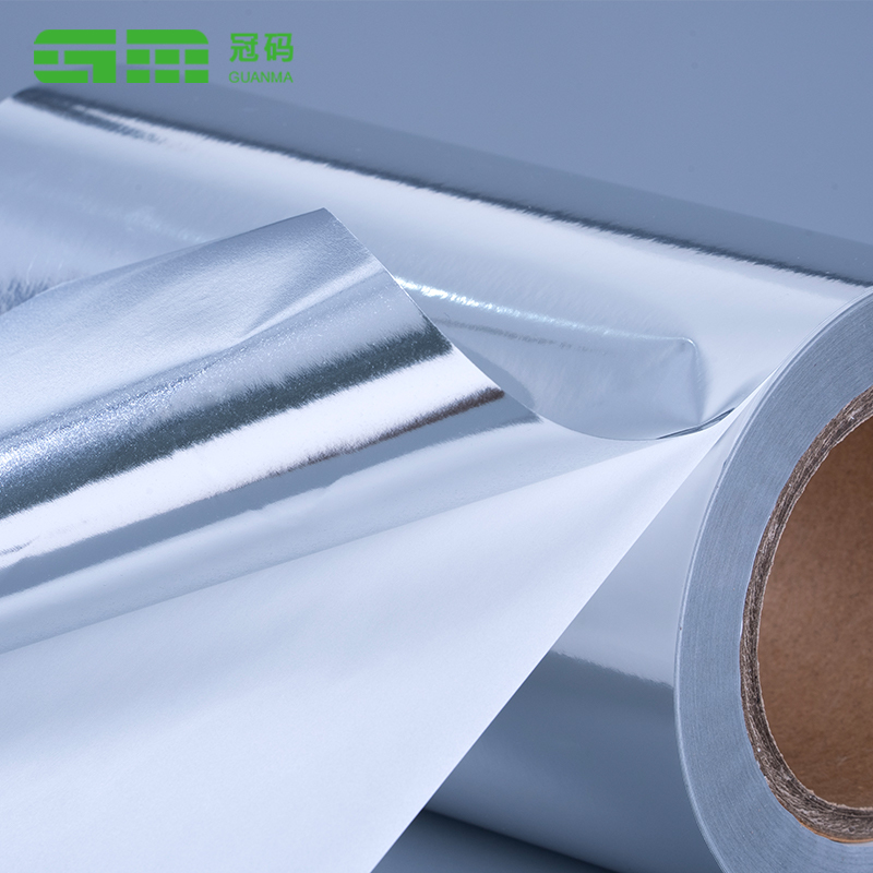 Rotolo Jumbo di carta autoadesiva in PP argento lucido da 50 mic con colla per pneumatici